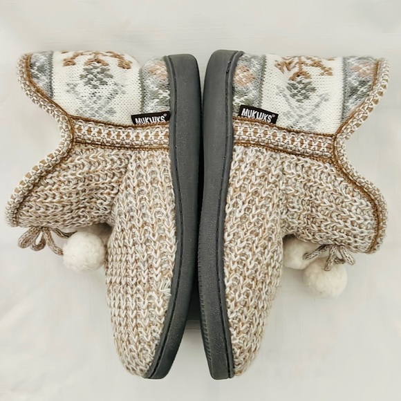 Muk Luks~Original / Slipper Bootie / Host Pick - Picture 4 of 15